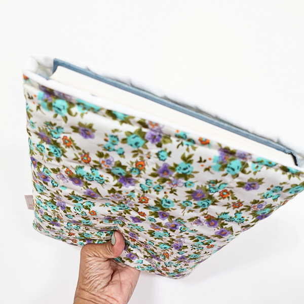 Book sleeve - Lavender Meadow